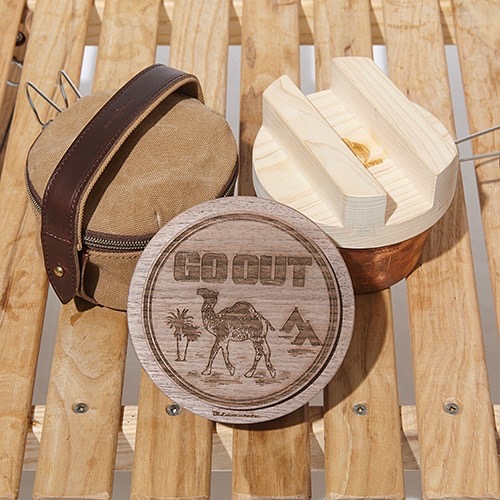 goout_online's tweet photo. <抽選販売>
【OLDMOUNTAIN×GO OUT】
OKAMADON Cooker Case set
アイコンであるラクダとGO OUTロゴを組み合わせた焼印による釜蓋が登場。
https://t.co/bDPuYl1MrB
#ゴーアウト #コラボフェス #キャンプギア
#OLDMOUNTAIN #OKAMADON https://t.co/fMjB8VsAT5