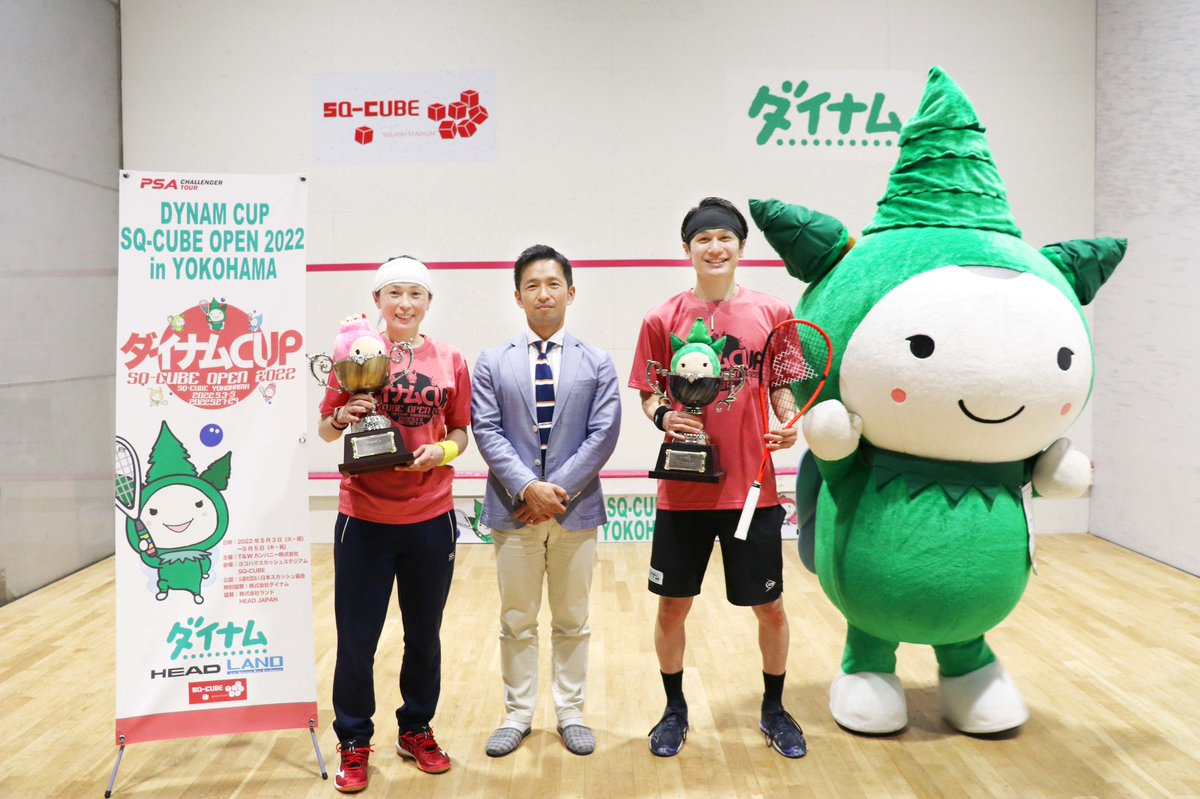 DesktopRyu's tweet photo. 『ダイナム CUP SQ-CUBE OPEN 2022 in YOKOHAMA』2022/05/03~05

5月のダイナムカップ2連戦！
まずは、1つ目の国内大会verを優勝しました！🏆

次は、2022/05/27~29に行われる国際大会verも海外勢を倒して優勝できるように頑張ります！

応援よろしくお願いします！

#DESKTOP 
#スカッシュ
#机龍之介 https://t.co/G2TRPn8R4U