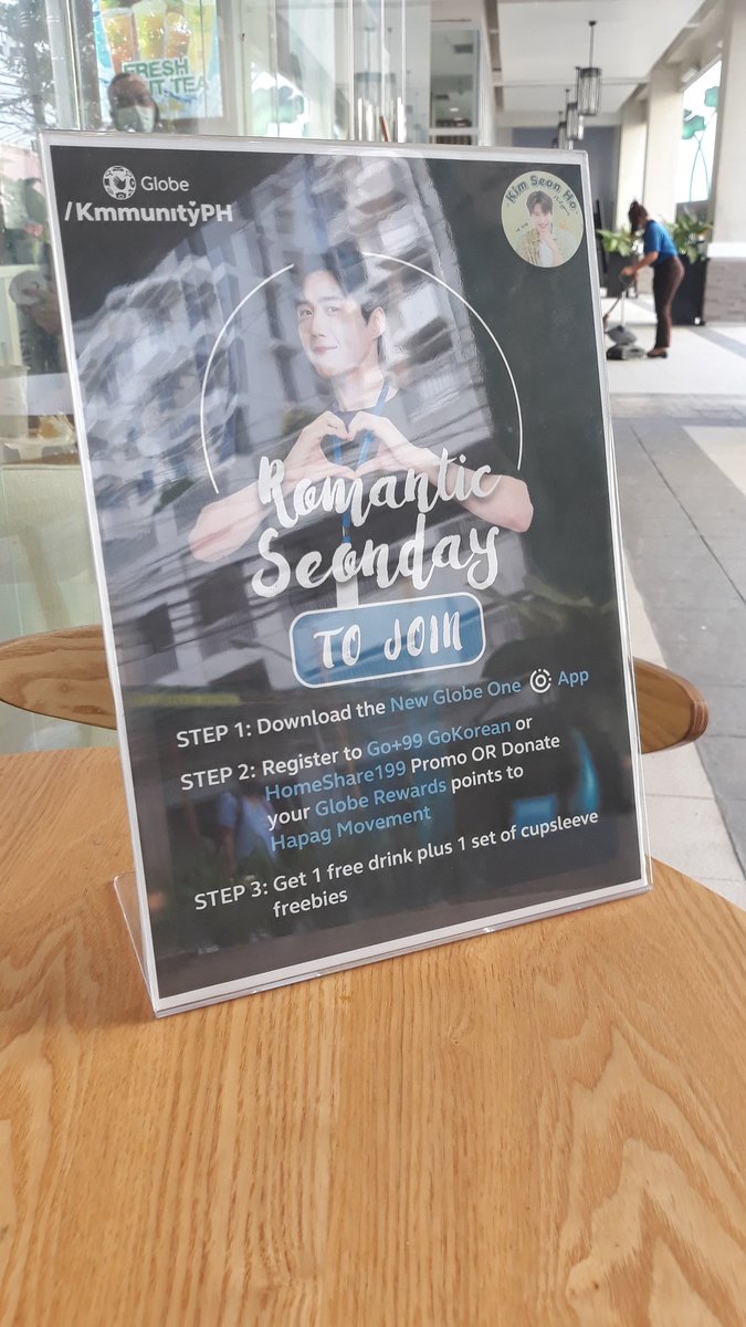 tlstjs03's tweet photo. THANK YOU SA LIBRENG DRINKS @KmmunityPH !!! #RomanticSeonDay #GlobeOneApp #GlobeKmmunityPH https://t.co/20Muv8wVWU