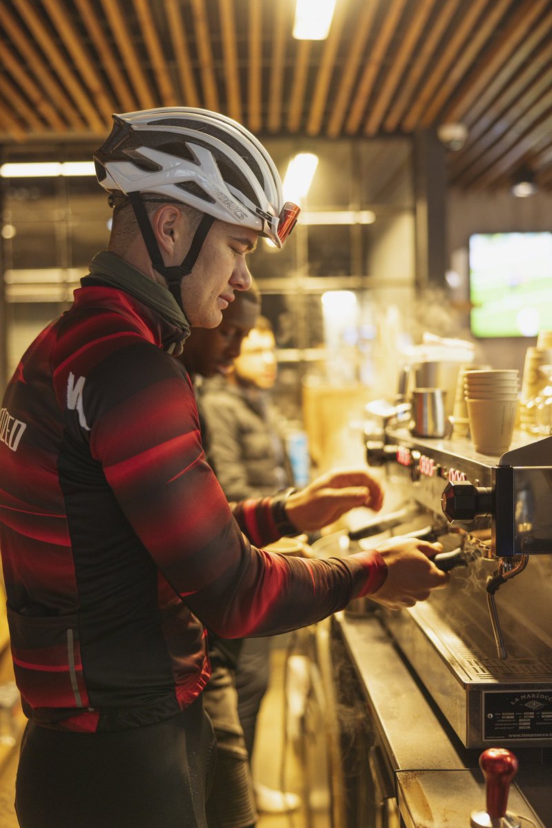 Raymond Cox tweet media