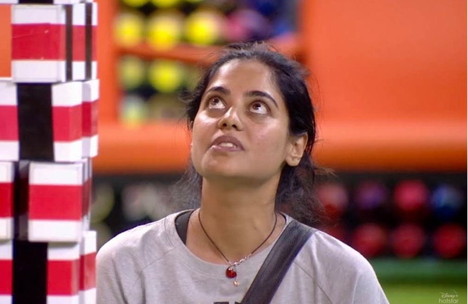 win_rise's tweet photo. How much pressure you gonna keep on her, how many false allegations you keep on her she will rise high like a phoneix bird and will ripp off all the unethical &amp; group play.
#BinduMadhavi
#VoteForBinduMadhavi
#AlwaysWithBindu
#BiggBossNonStop 
#AadaPuliBinduMadhavi
#BiggBossTamil https://t.co/RWBNif1JdJ