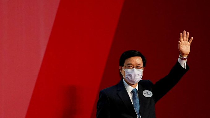 TrenchTimes's tweet photo. Beijing-backed former security official John Lee was elected as Hong Kong’s next leader on Sunday.

https://t.co/5ih36xPhxo https://t.co/kxe1i9YhCP