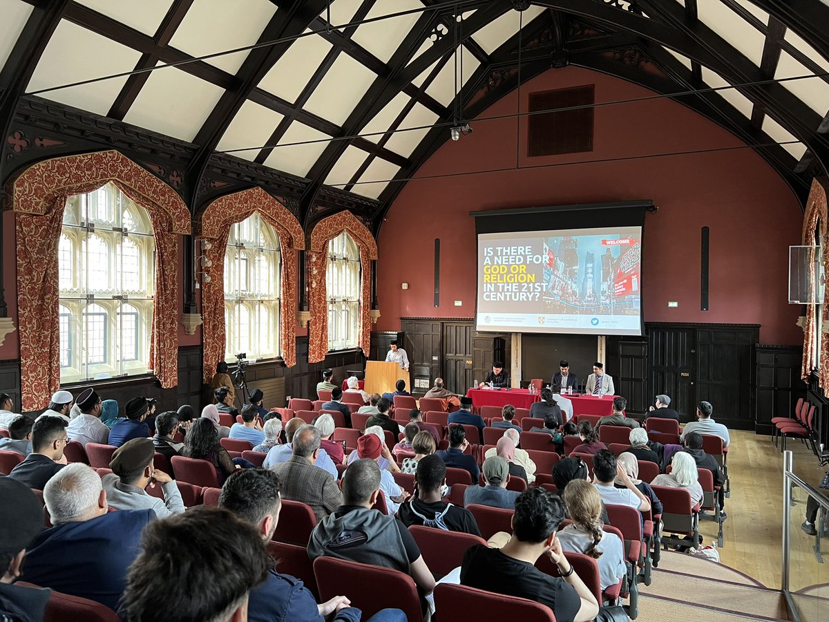 AMYA Hertfordshire (@mka_herts) on Twitter photo Thank you to the guests who attended the interfaith conference <a href="/stjohnscam/">St John's College, Cambridge</a>. Great talks by various faith speakers followed by very engaging Q&A.
Host: <a href="/mansoor_clarke/">Imam Mansoor Clarke</a>
Key note speaker: <a href="/UmarN91/">Umar Nasser</a> Thank you to the guests who attended the interfaith conference <a href="/stjohnscam/">St John's College, Cambridge</a>. Great talks by various faith speakers followed by very engaging Q&A.
Host: <a href="/mansoor_clarke/">Imam Mansoor Clarke</a>
Key note speaker: <a href="/UmarN91/">Umar Nasser</a>
