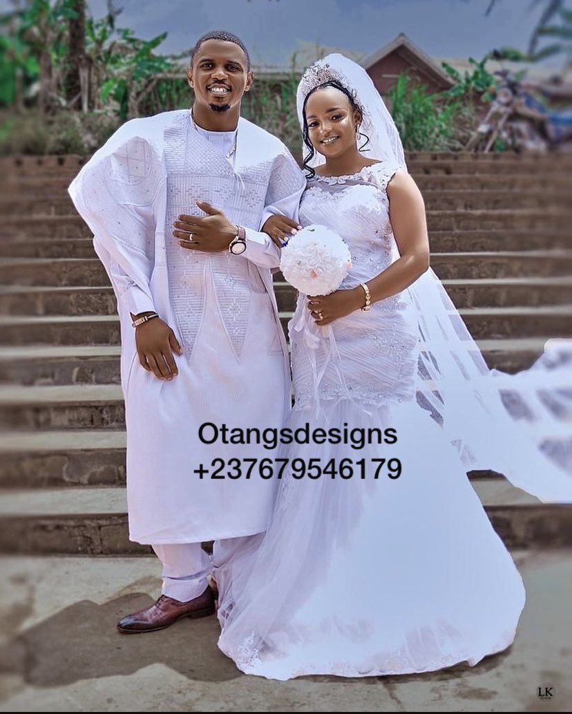 abimnuicyn's tweet photo. God the designer is ready…please bless my clients with wives and husbands so that I can spoil them with good outfits 😊….@jmartinakwo237 @mariant_pink @chiarachufi1992 @zenobiafontong @ElvisEttia @ellamai @CorCo_Mama @Edigar57402810 @Ellafoods @LovesFashionB @mariant_pink https://t.co/DYTj9jZEFX