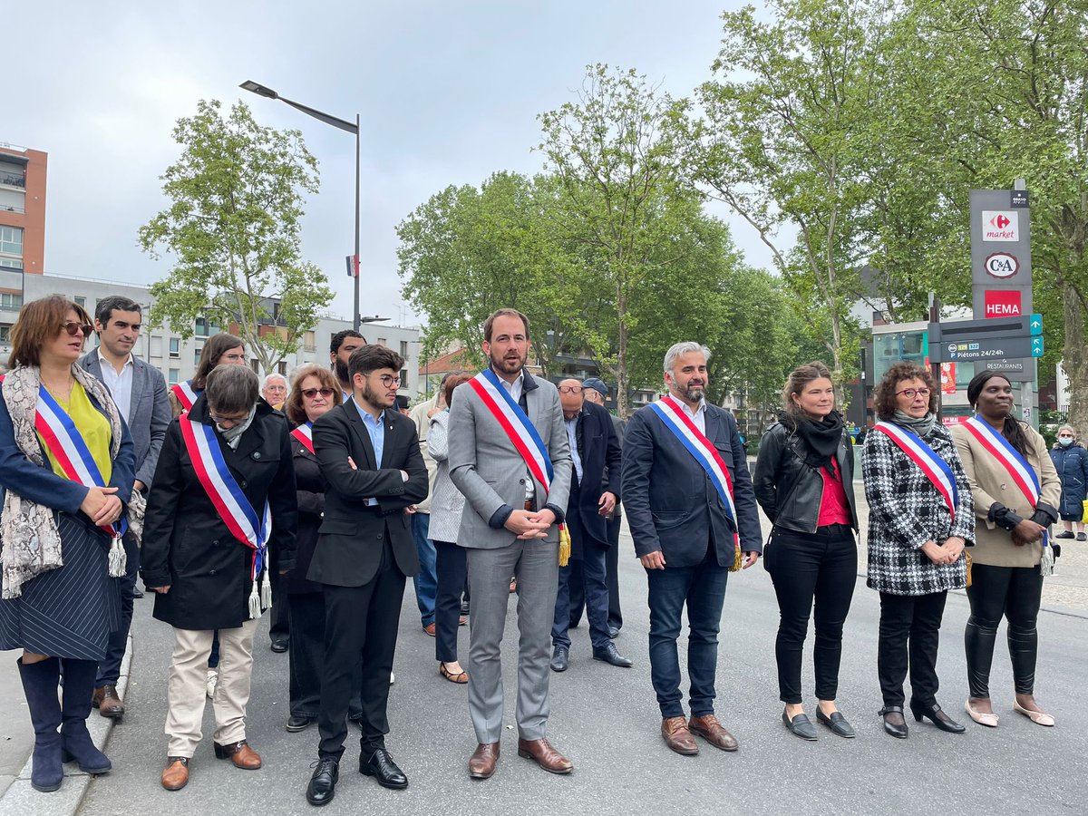 PatriceBessac's tweet image. À #Montreuil ce matin nous avons commémoré le 8 mai. 
77 ans après la capitulation de l’Allemagne Nazie, nous nous souvenons et rendons hommage à toutes celles et ceux morts pour la France et pour la Liberté.