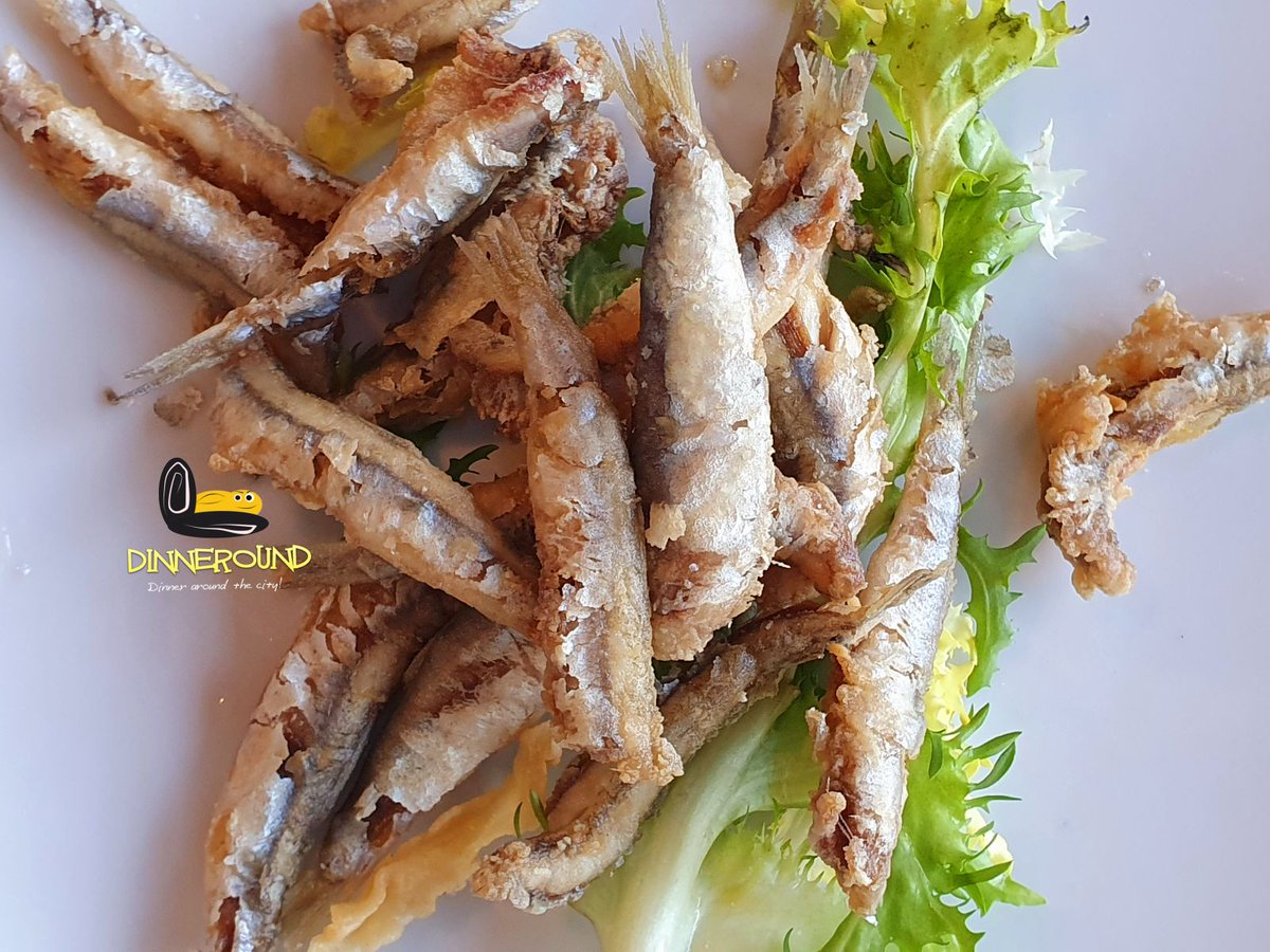 dinneround's tweet photo. 🇬🇧 When you say "Fried" at all! 🤣☝🏼
🇮🇹 Quando dici frittura! 😉
#dinneround #napoli #dinner #italianfood #lunch #foodphotography #neapel #naples #naple #tours #excursion #tourist #trip #voyage #viajar #comerbier #mangerbien #frittura #escursiones #nofilter #pizza https://t.co/TRXGTcVs6e