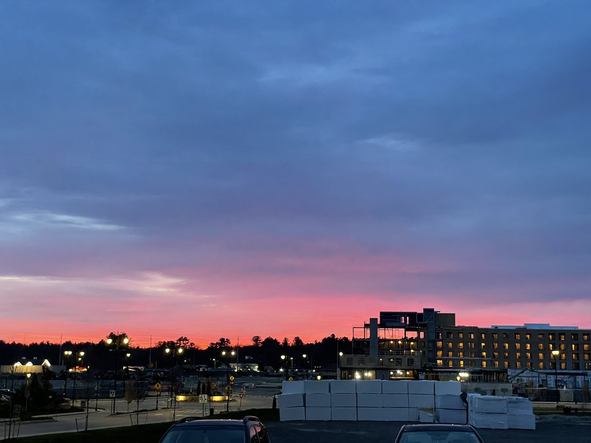 FStringing's tweet image. Good Morning from @TuscanVillageNH and Happy Mothers Day to all mothers in the world ❤️