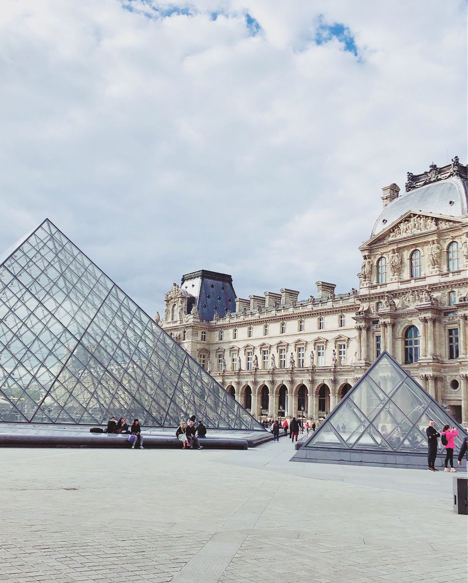 Get ready for the Louvre and discover its iconic spaces and collections😎😎😎