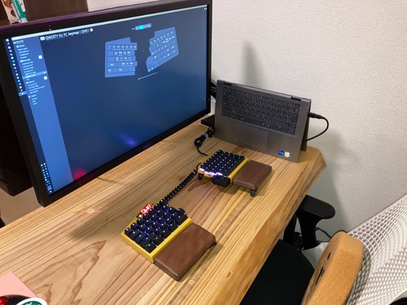 tkhashi_pogamy's tweet photo. 一年待ったぞ!!!!!最高だ!!!!!
#GOTMYUHK #UltimateHackingKeyboard https://t.co/ar5kCda34U