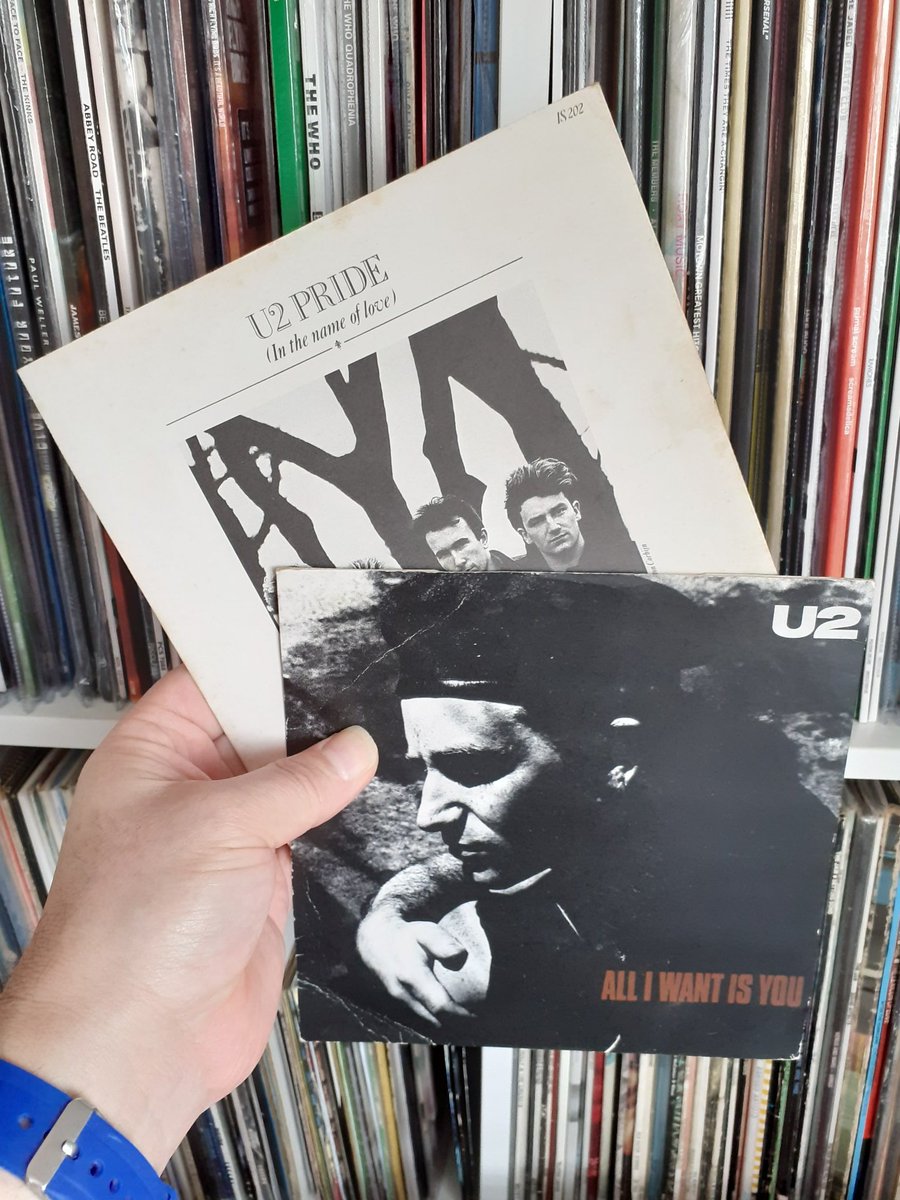Keef_B_1's tweet photo. The sun is shining & my wife said "it's a beautiful day" that instantly put #U2 in my head. So here's my #SinglesSunday selections for this week. Bono bashers please look away.
#Singles #vinyl #vinylrevival #vinylrecords #VinylDays #SundayMorning #sundaysongbook
@U2 πβ€β https://t.co/pllq3c1zFw