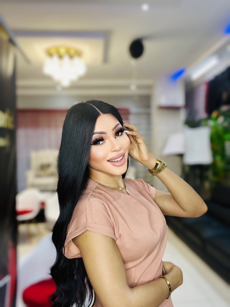 Biancaoli (@biancaoli18) on Twitter photo 