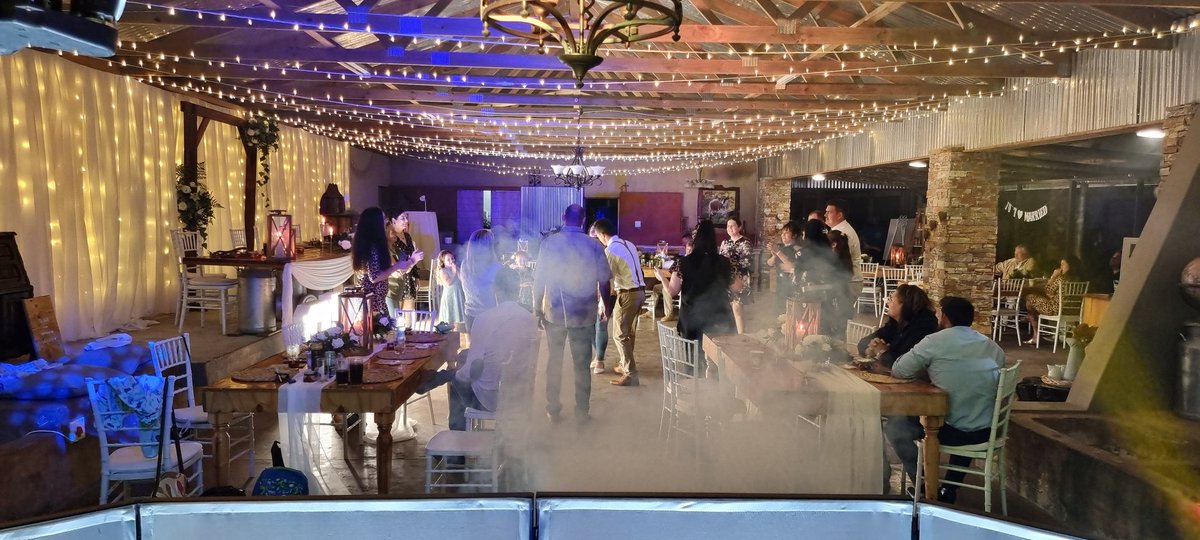 DJWonderWeb's tweet photo. Bianca & Juan's wedding 🍾🥂💍
#WeddingDJ
#weddingdjsetup https://t.co/1RQFHZ4g29