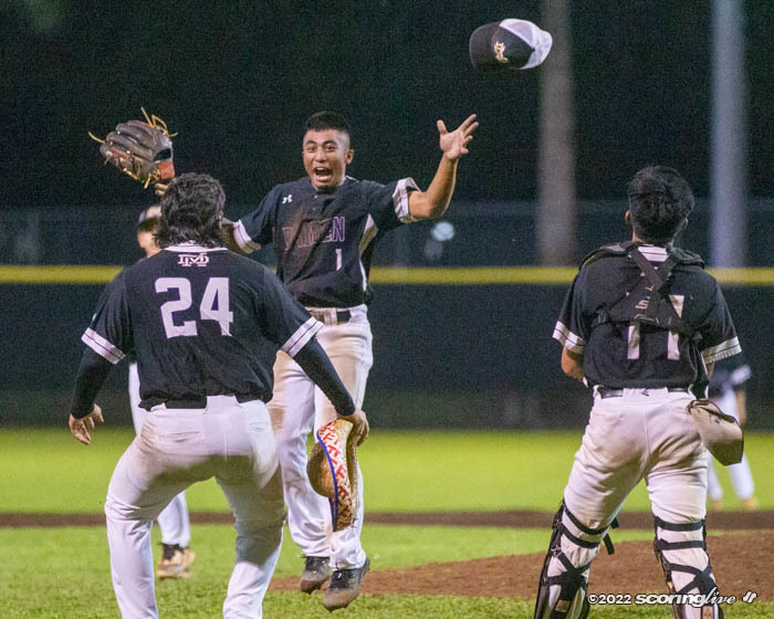 scoringlive's tweet photo. BASE: First inning outburst propels Damien Monarchs over Waimea Menehunes for second title since 2018 https://t.co/VwCVZjlTbO https://t.co/NEfa3p9LnT
