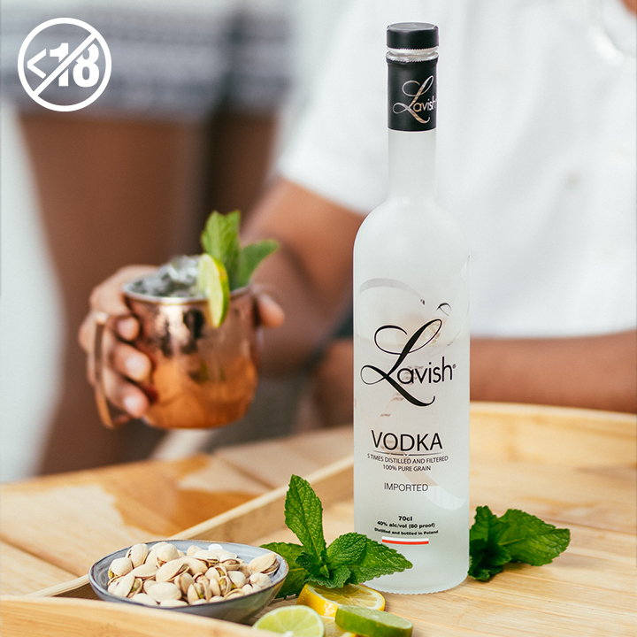 DrinksLavish's tweet photo. Make it a special #Sunday with your besties with Lavish #Premium #Vodka. Made from only natural 100% fine rye &amp; pristine artesian spring water. Distilled &amp; filtered 5 times to get our signature crisp &amp; clean taste.
Are you living #Lavish? https://t.co/3Afv7OCJ6L