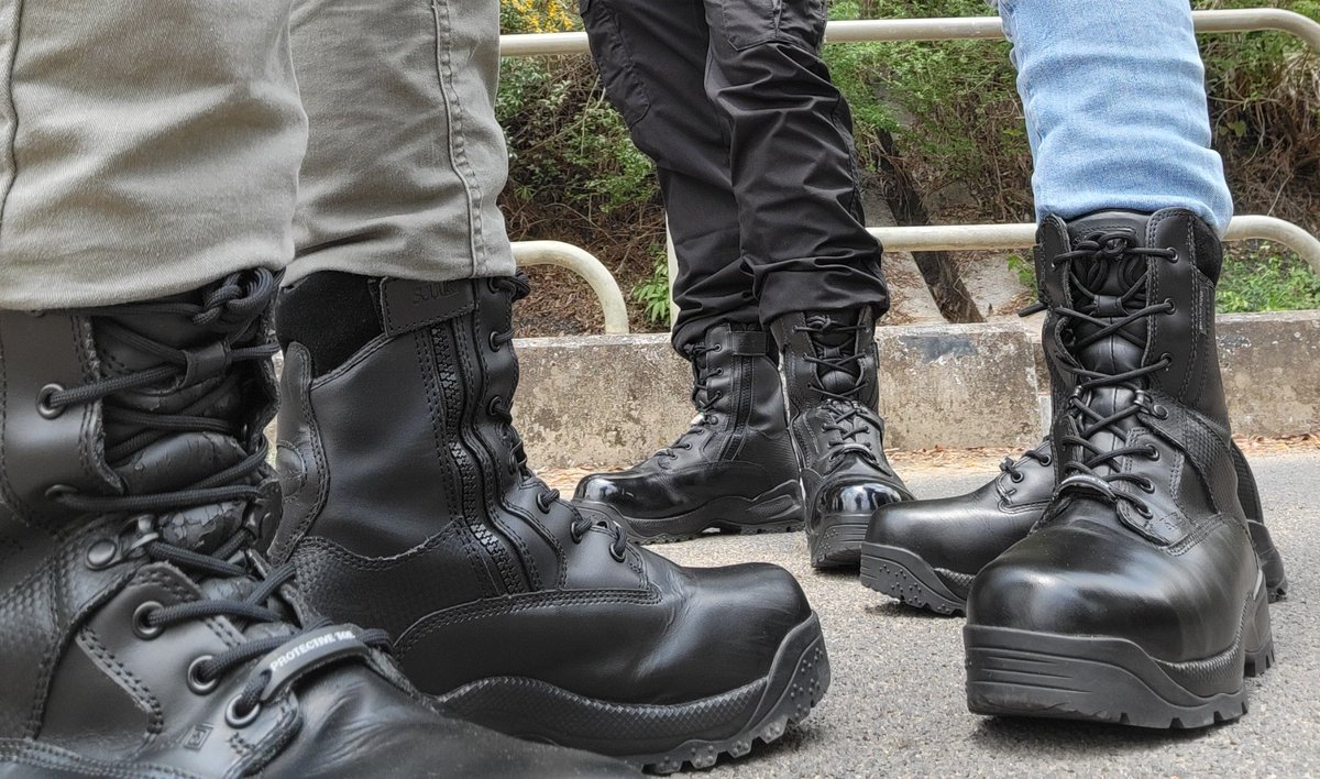 jman28184031's tweet photo. 最後召集,整裝待發。
#511boots https://t.co/kSU5cJlW1r