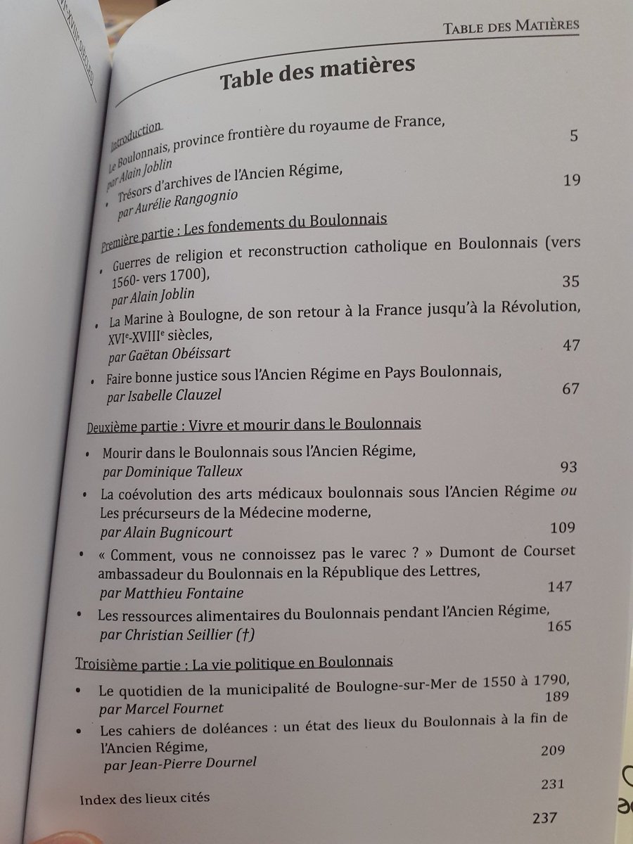 MtthFontaine's tweet photo. L'occasion de récupérer mon exemplaire #Boulonnais #XVIe #XVIIe #XVIIIe tout juste sorti de l'imprimerie, publication Cercle d'études en pays Boulonnais, textes réunis par Isabelle Clauzel https://t.co/KyRyTbZgcq
