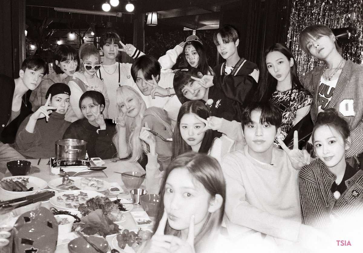 kaIoptsia's tweet photo. bukber (2022) https://t.co/zYxSEyqyne
