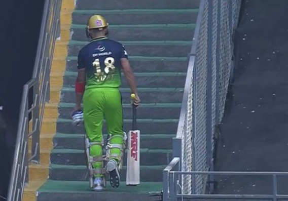 FSOr_0CaUAAgO09?format=png&name=small