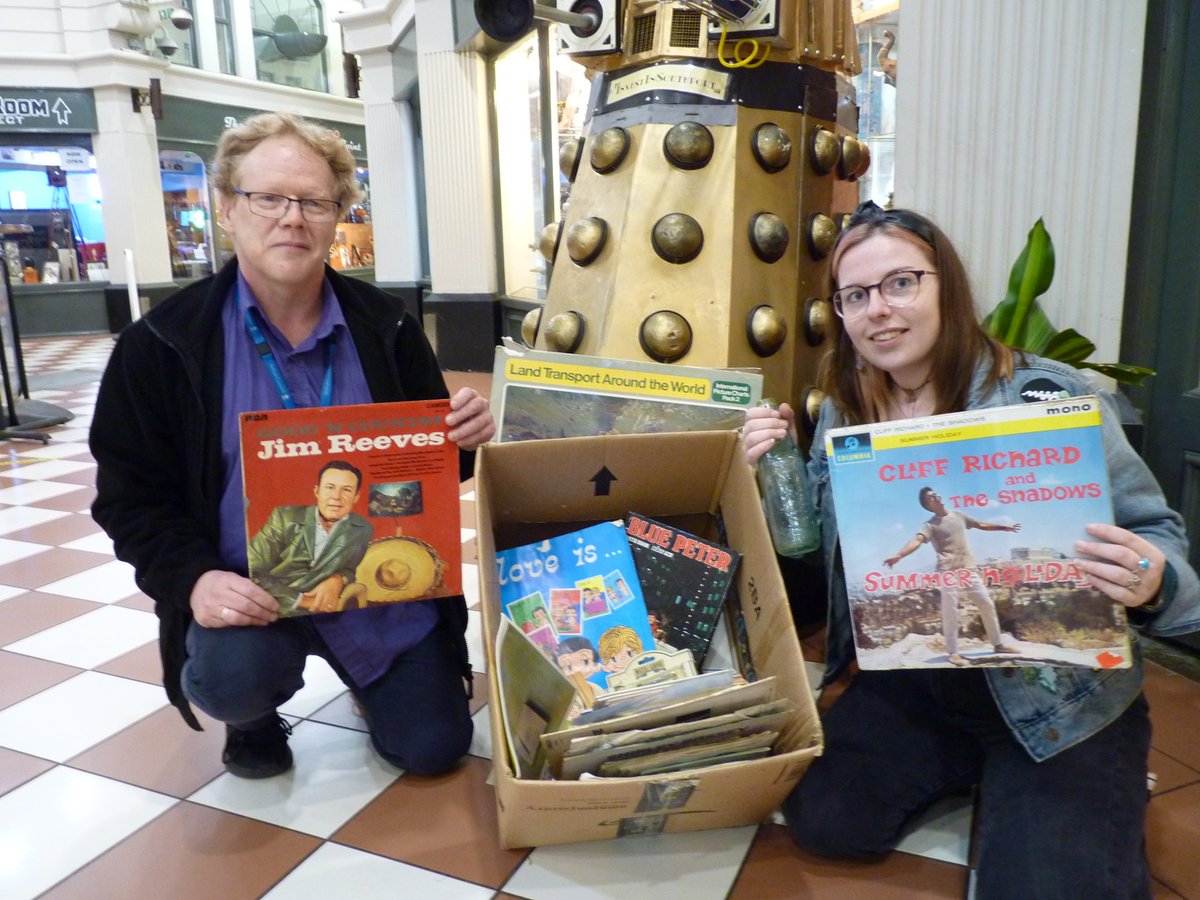 We were delighted to help Gordon and Tara from Crosby Library, with their memory boxes. Featuring items from the 30s-80s, they help people with memory issues or simply remembering for fun! A lovely idea and something we're more than happy to contribute towards 😃