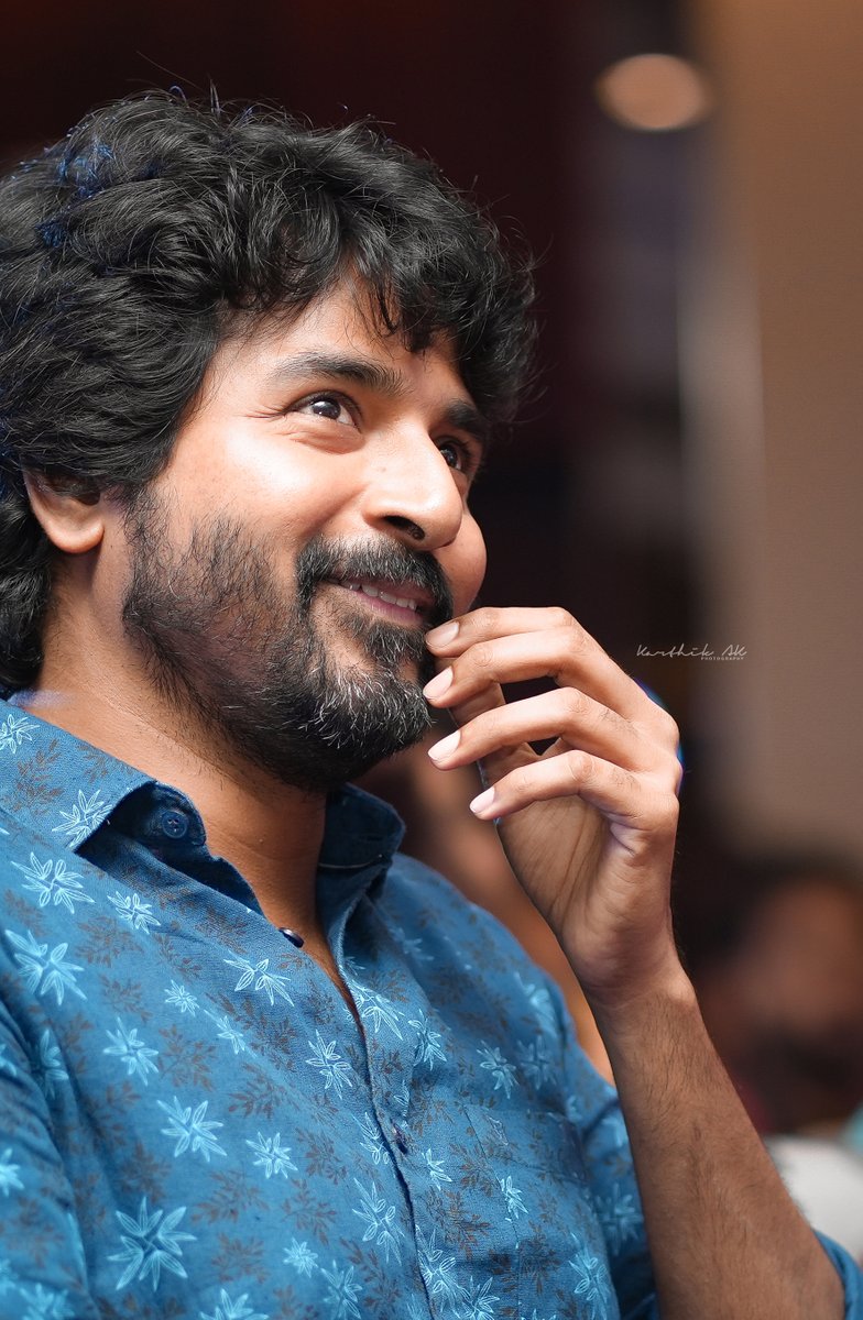 karthikakphoto's tweet photo. Moments of #PrinceSK @Siva_Kartikeyan 🕶️
 at #DONPressMeet #DON #DONfromMay13
.
📸captured by @karthikakphoto

#Sivakarthikeyan #SK https://t.co/4DIsoUfvQI