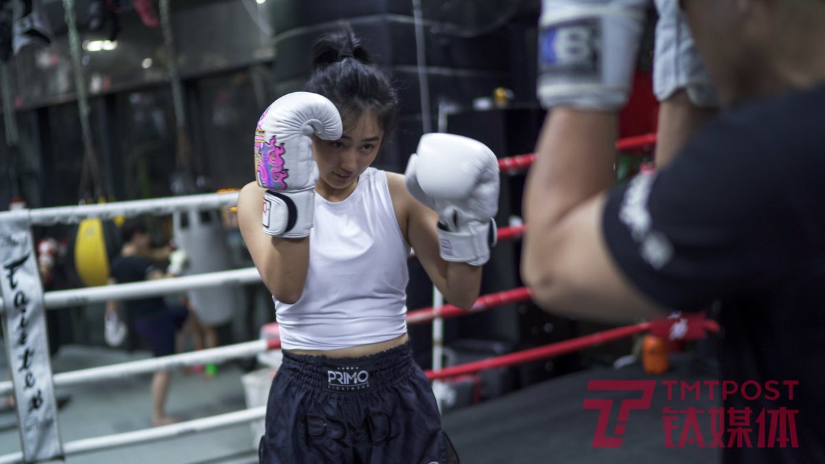 TMTPostGlobal's tweet photo. When Girls Throw Punches in the Ring|Online Gallery
#tmtpost #onlinegallery #UFC
https://t.co/2WGrgSbb4w https://t.co/oq7YZcQB4p