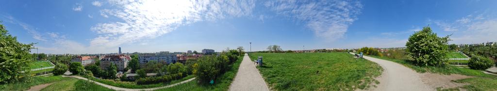 MitRoyal's tweet photo. It's a beautiful day 🍀😎😊#polska #Wrocław #Heimatliebe https://t.co/JOCTZJ5weh