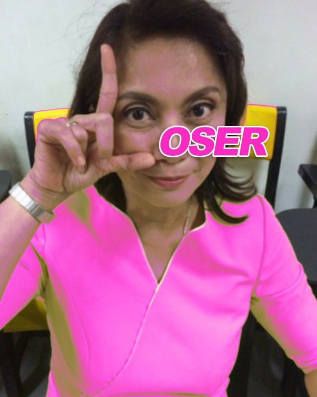 iamjhon28's tweet photo. Ang L sign ng mga Pinklawan ay galing sa Liberal pero pwede din L for Loser . 😂😂😂 https://t.co/YfQVFEdSTb