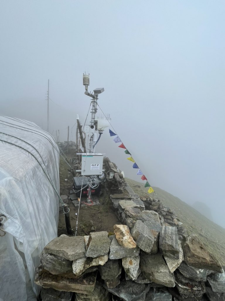 ChrisAndermann's tweet photo. In the clouds, #HelloMonsoon station six is installed. Transect completed! So many layers of clouds, hard to say which one is raining. @GFZ_Potsdam @basanta58_raj @paleohydrology https://t.co/bMjALYk5Yh