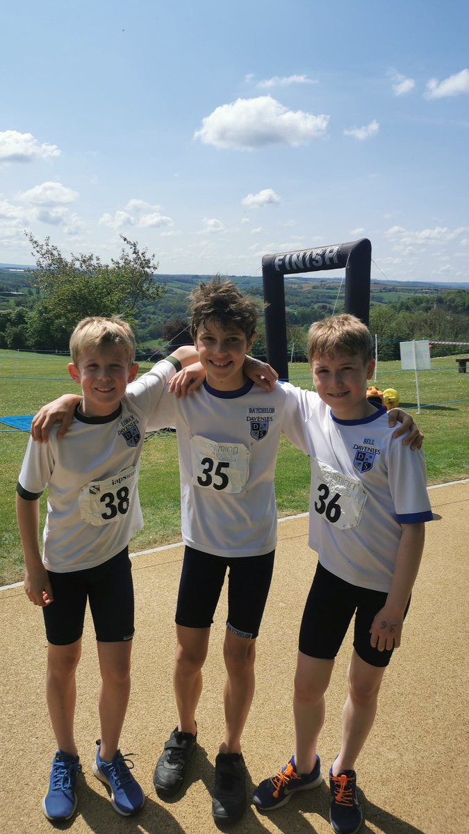Our Year 5 boys all smiles after completing their triathlon event this morning. A fantastic effort from Luke, Will and Connor! #engage #inspire #challenge 🏊‍♂️🏃‍♂️🚴‍♂️