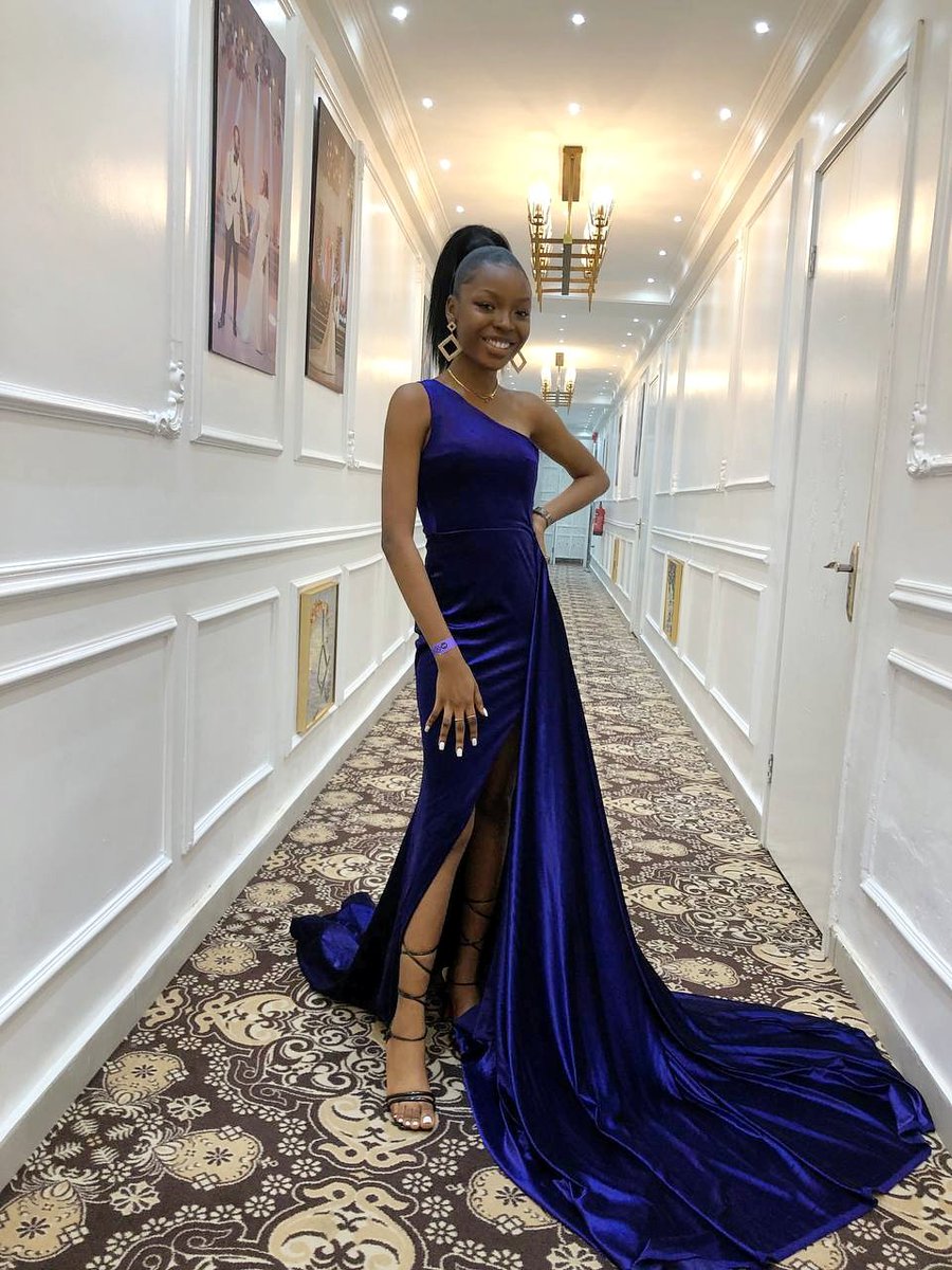 itohan_agbator's tweet image. How the Baby Dragon turned up for #amvca8 opening gala last night 🤩💪🏽❤️.
#amvca2020 #babydragon #dracarys🔥 #nigerianidol #itohanarmy #teamitohan