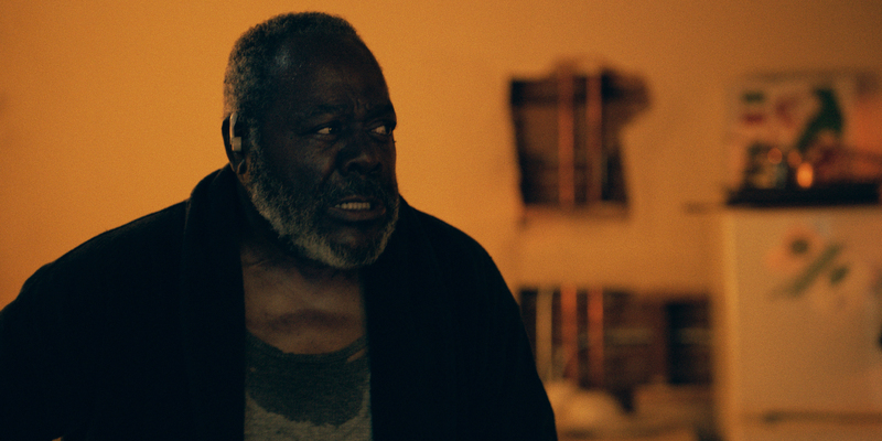 "An important testament to the numerous victims of police brutality and a rigged, corrupt system."

THE KILLING OF KENNETH CAMBERLAIN is on UK/ROI VOD from Monday.

Read @filmclubchs's review

themoviewaffler.com/2022/05/killin…

#TheKillingOfKennethChamberlain #film #movies