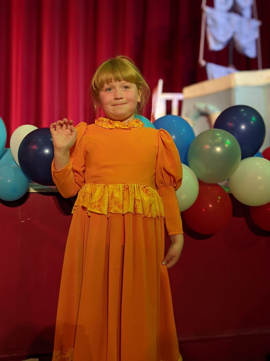 Amanda Cooper tweet media