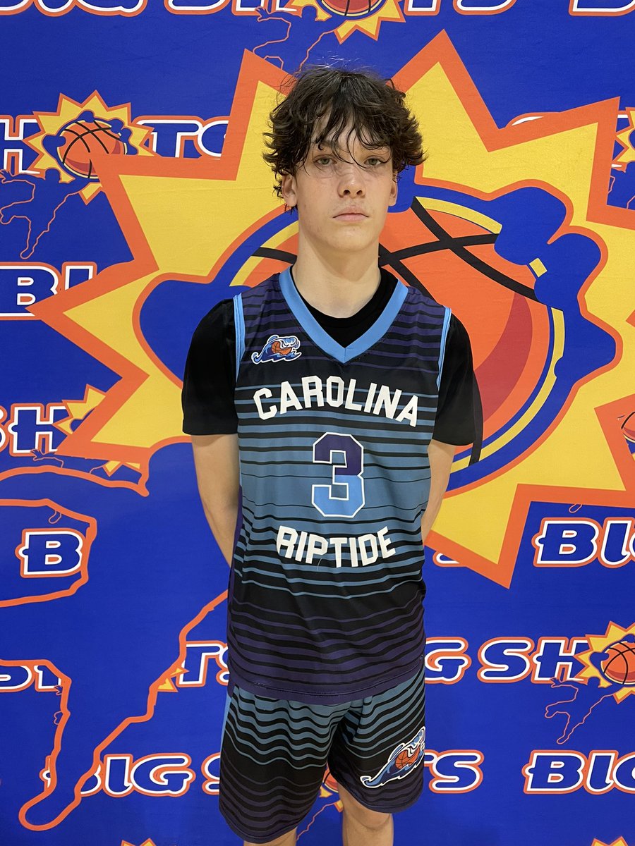 BigShotsGlobal's tweet photo. #RocktheRock #PaulBiancardi #BigShots
16U Final 

Carolina Riptide- 66
3 Danny Birbidge- 15

Bigger Than Basketball- 57
23 Mason Smith- 19 https://t.co/246Rn7Epw9