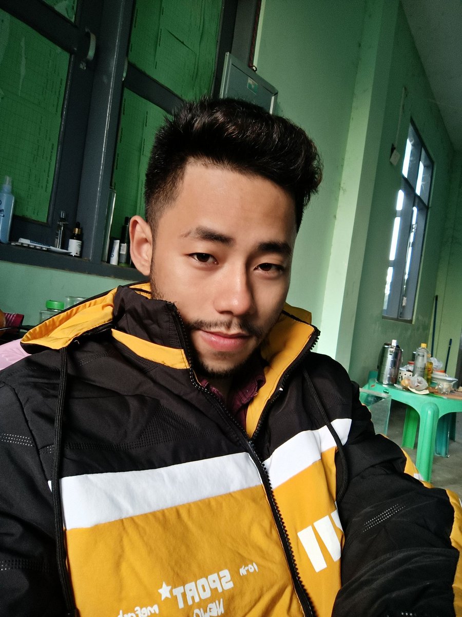 RFast14's tweet photo. ချစ်ရင် အသည်းလေးတွေပေးသွား https://t.co/8NWpX6JzsI