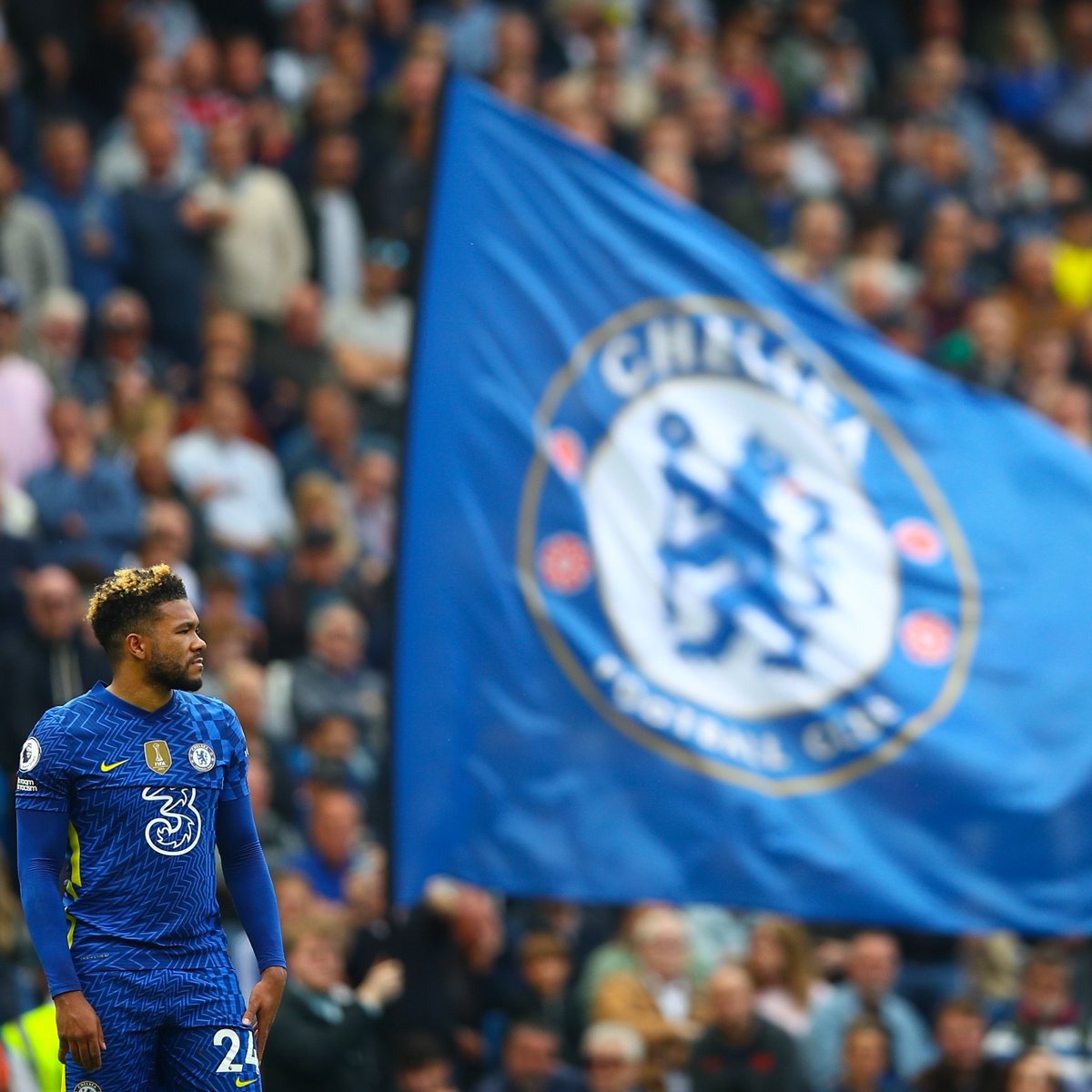 ChelseaFC's tweet photo. KTBFFH. 💙 https://t.co/7oe8Gmf0EW
