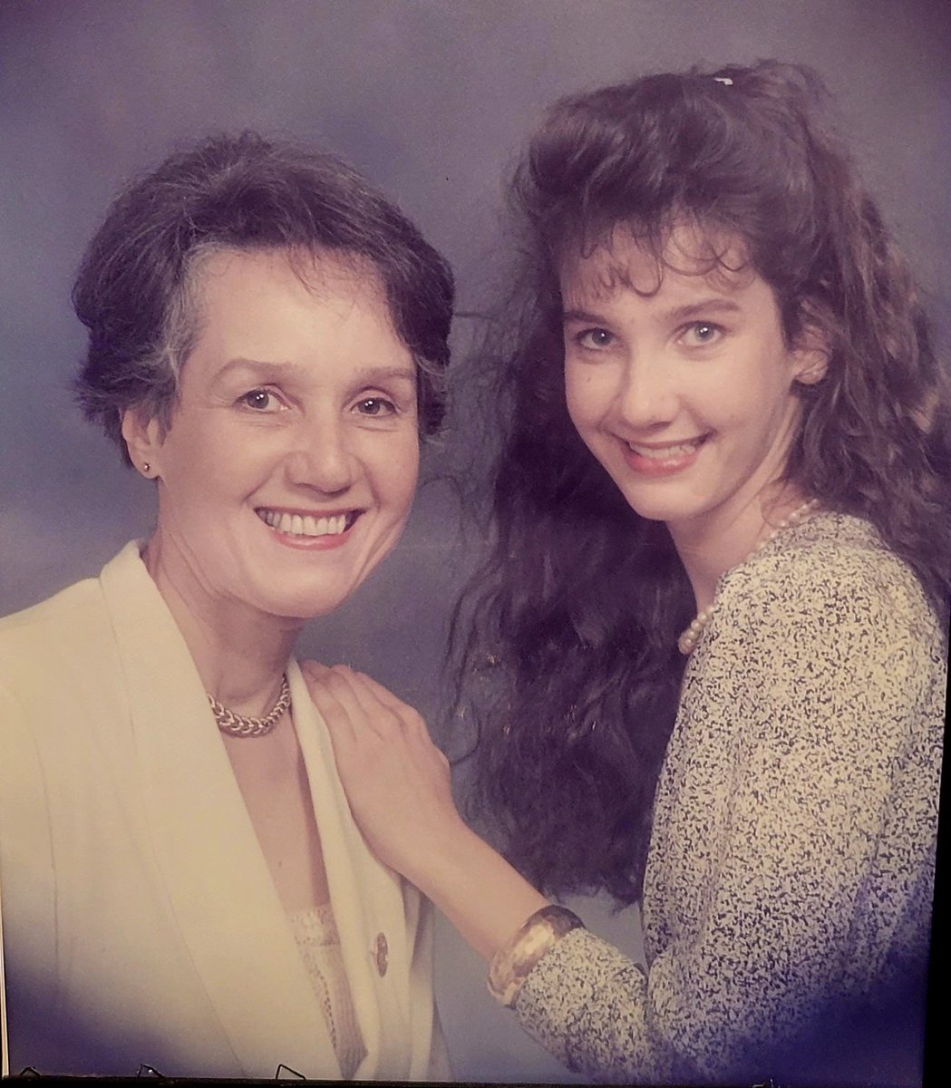 LASDlilly's tweet photo. Happy heavenly Mother's day, mom. Miss you and love you so much. https://t.co/QerikIvBZ4