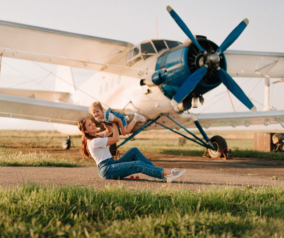 PowerAviationSt's tweet photo. “To the world, you are a Mother, but to your family you are the world. ~ Unknown

#MothersDay https://t.co/me0X35p0yr