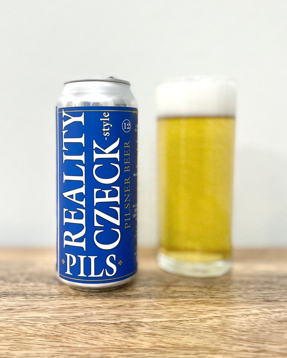 LazySomm's tweet photo. Reality Czeck Pilsner from Moonlight Brewing Co. I like the naming!

このビール飲んでリアリティーチェック！

#realityczeck #pilsner #moonlightbrewing #beer #ビール #ピルスナー #クラフトビール #craftbeer https://t.co/HcKM5kBvgM