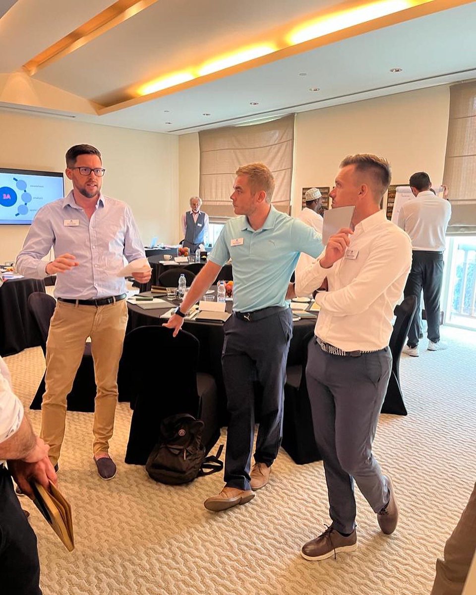pgajimmer's tweet photo. Good start to @CMAEurope MDP2 today @parkhyattdubai - engaging and interactive, and loads to take away on Team Management 👍🏻 food wasn’t bad either…😜☀️⛳️🍱 #motivation #emotion #empowerment #taskteamindividual https://t.co/rnmMRaHYZv