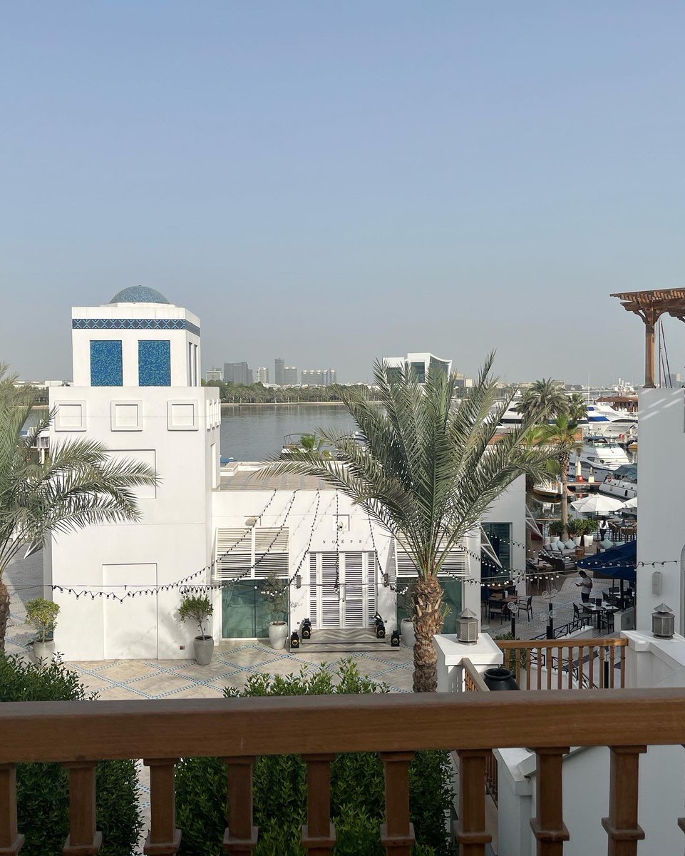 pgajimmer's tweet photo. Good start to @CMAEurope MDP2 today @parkhyattdubai - engaging and interactive, and loads to take away on Team Management 👍🏻 food wasn’t bad either…😜☀️⛳️🍱 #motivation #emotion #empowerment #taskteamindividual https://t.co/rnmMRaHYZv