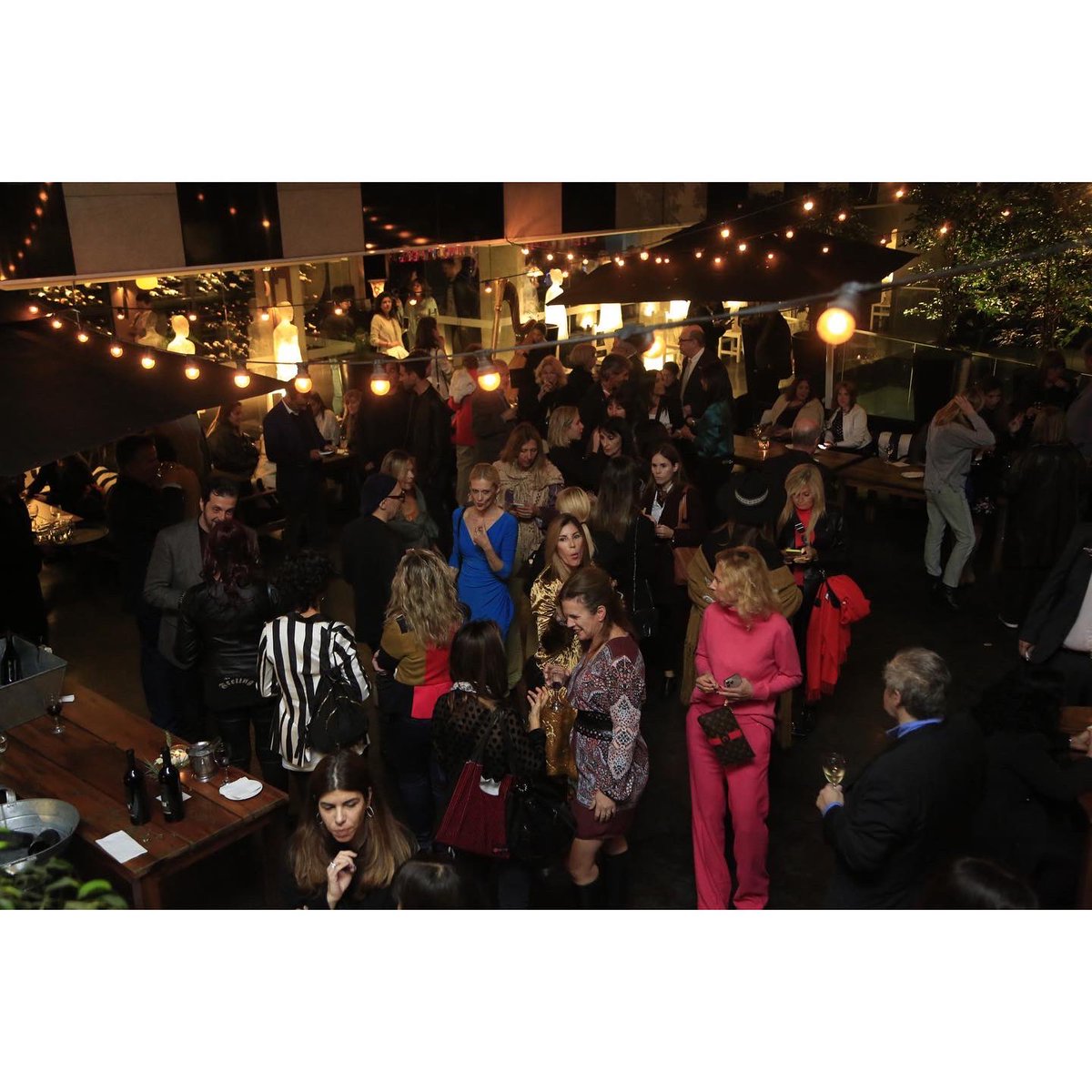 Inauguración “SERENDIPIA”

📌 Hotel Anselmo Curio by Hilton, Don Anselmo Aieta 1069, San Telmo (frente a Plaza Dorrego).

La Expo  se puede visitar hasta 15 de junio 2022.
🎉 entrada libre 

Con el apoyo de:
<a href="/simonetta/">σιμονεττα（荒川智則）</a>.orsini
<a href="/montblanc/">Traditional Photography - Montblanc</a>
@bmwautopremier.ar
@domainealmanegra