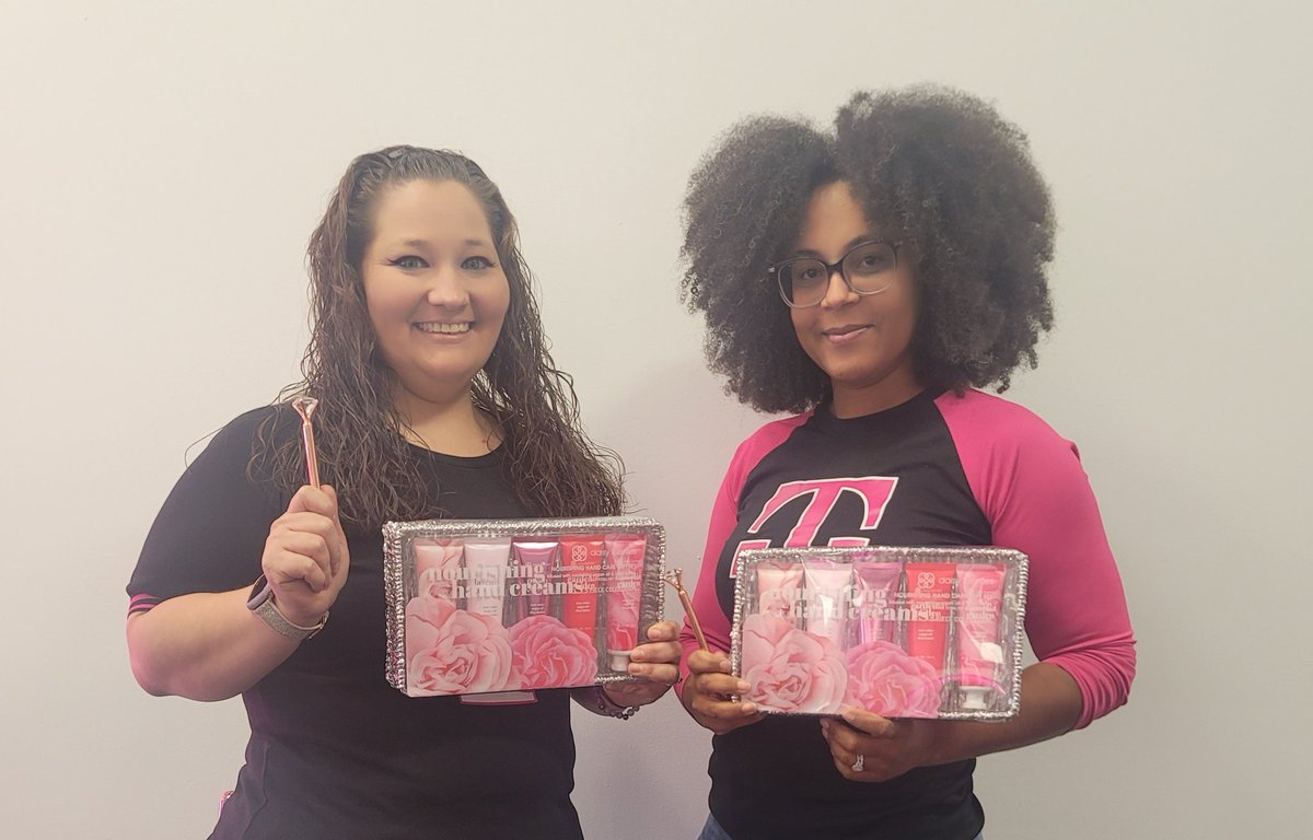 ALLinSince2012's tweet photo. 🎉 Picture from our store meeting this morning! 💗 Happy Mother's Day to all the moms out there in Twitter world! And to my 2 Mobile Expert mommies @gtriunfel &amp; @s92MonicaS  - thank you for all you do! 🙌🏻💪🏻 @MarcosAuburdale @LTKbrian @kevin10colombia @OrlandoBeastDM @EddiePryor7 https://t.co/UjRR9AxIfG