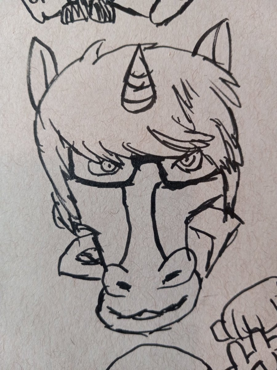 HotsauceOf's tweet photo. YunicornAkami
#personameme #Persona4 #PERSONA https://t.co/O1G83c7bKW