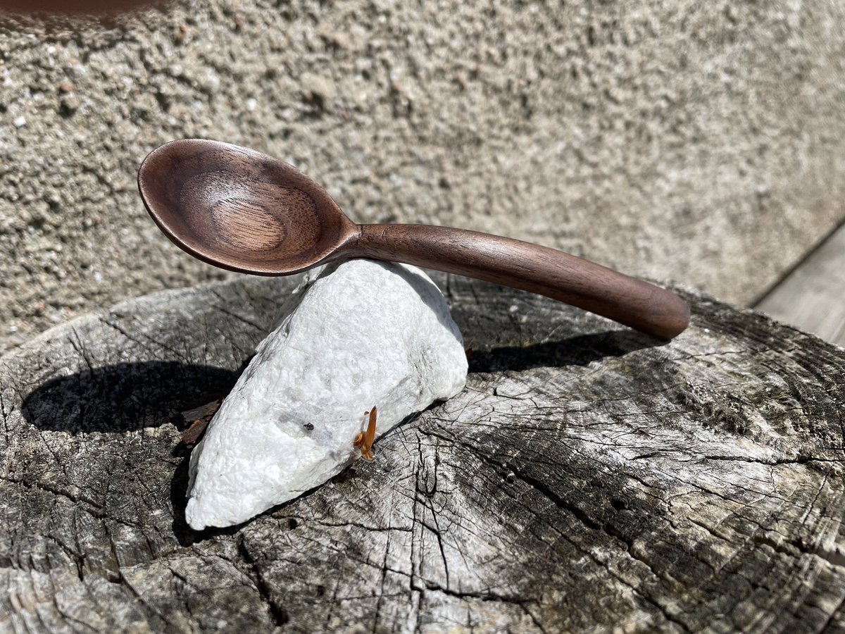 MacAyeRight's tweet photo. Finished my second wee wooden whittled #Spoon #WoodCarving #Hobby #CutFinger #MoraKnives #Walnut is seriously difficult tae work with, it’s chronically hard, but worse its layered dense/coarse, yet not evenly so…. Bloody nightmare… literally so! Yet a #Bonny wee spoon we have😊 https://t.co/EKnaCxLaih