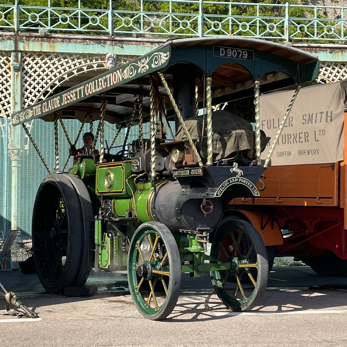 nakedfloors's tweet image. Great display of #Vintage Commercial Vehicles at Madeira Drive #HCVS #Brighton Run today. 
They don’t make them like they used to!