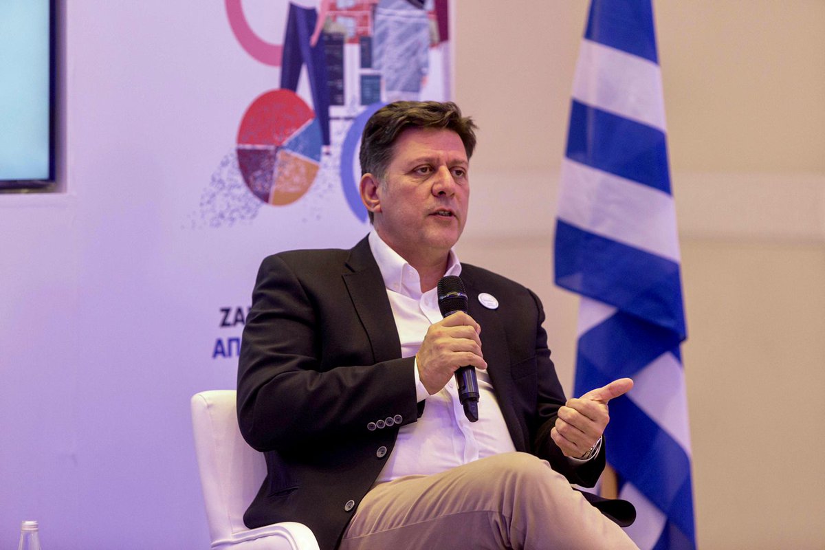 MVarvitsiotis's tweet photo. Στην ερώτηση του τι σημαίνει Ευρώπη, ο καθένας μας θα απαντήσει διαφορετικά.  Ένα όμως είναι κοινό στο μυαλό όλων των πολιτών, ότι θέλουμε περισσότερη Ευρώπη.
Συζητώντας σήμερα, στο Ζάππειο, με τη νέα γενιά στις "Ευρωπαϊκές Ημέρες Νεολαίας" 
#EUROPEDAY @FuturEUgr @EEAthina https://t.co/jcTOWmFTnf