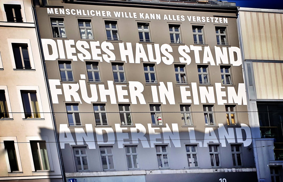 MellyKoch's tweet photo. #RosenthalerPlatz https://t.co/m8xjDLjUrt