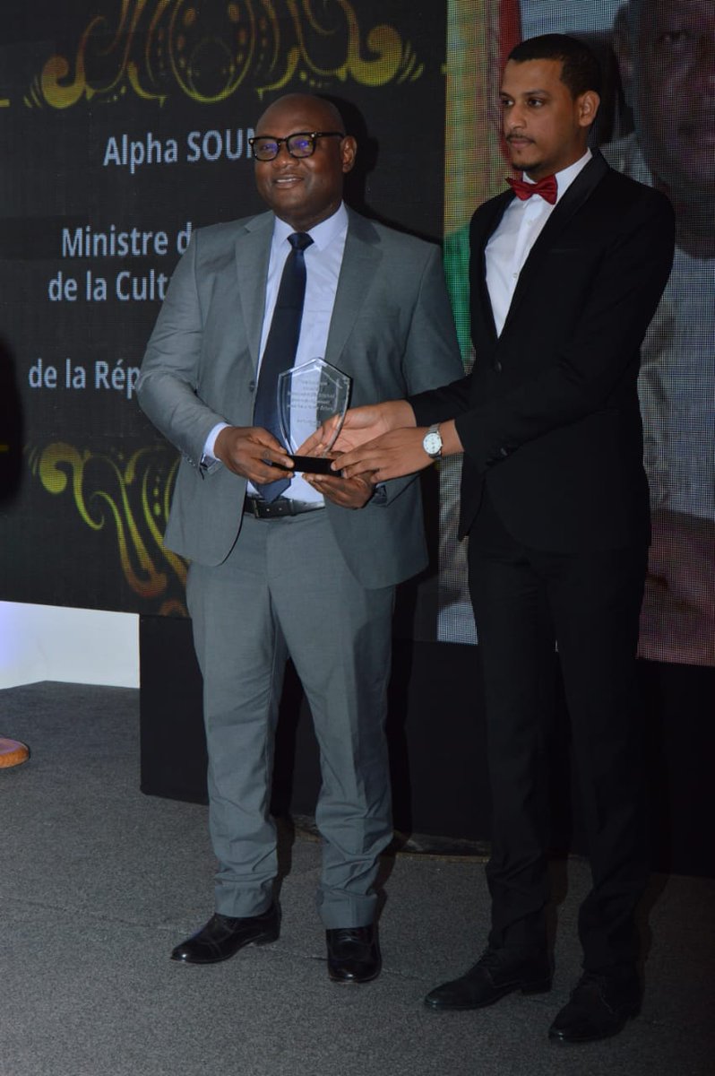 Alpha Soumah (Bill de Sam) tweet media