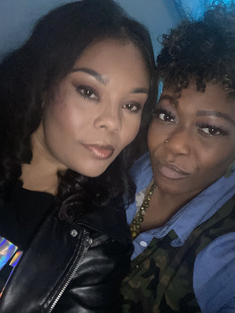 oneloveky's tweet photo. Hung with these beauties last night #derbythings #JanetJackson #NewEdition #85westconcert https://t.co/wwqQGBU1ft