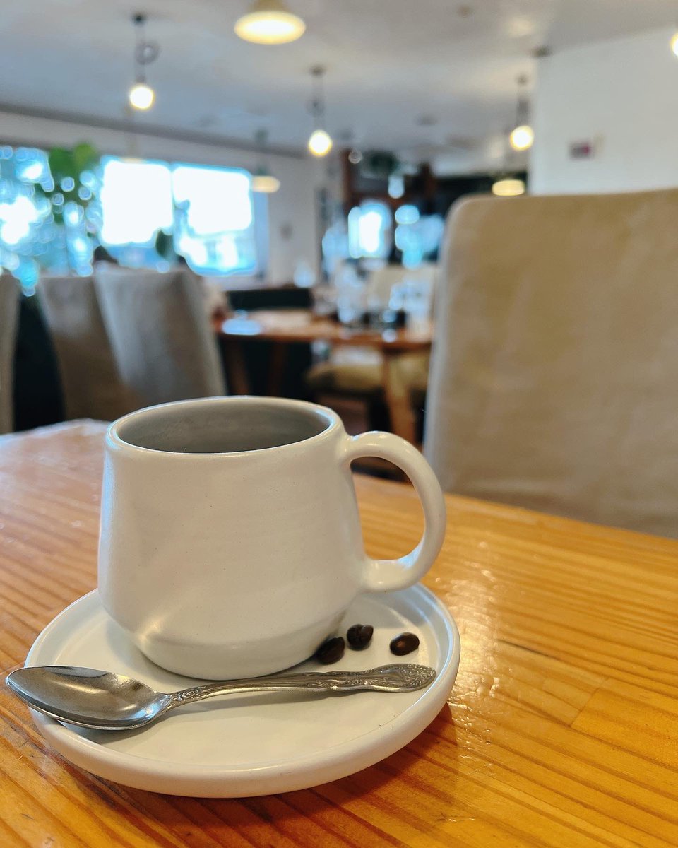 Palet_Takako's tweet photo. スイーツを味わう癒しの時間♡
#愛知 #豊川 珈琲農園直営店 mol cafe
『#ブルーベリータルト』
ネパールの自社農園で作られる珈琲が味わえるカフェ。
次世代スーパーフードの珈琲の果皮が入ったサクサクなタルト生地に豊川産のブルーベリーがたっぷり!
#molcafe #モルカフェ #カフェ #カフェ活 https://t.co/vtyX4gNcXi